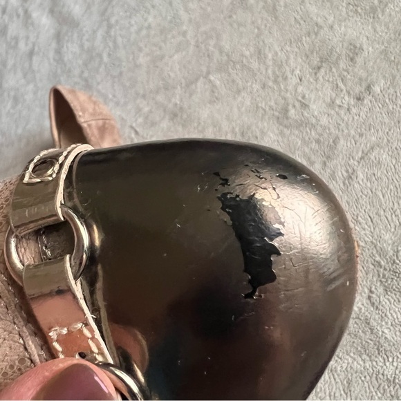 AGL Attilio Giusti Leombruni Jody Cap Toe Buckle Wedge Ballet Flat Patent Gold - Picture 8 of 17